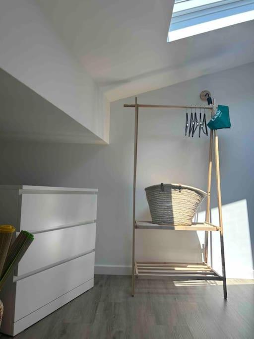 Duplex Au Coeur Du Village De Каси Екстериор снимка